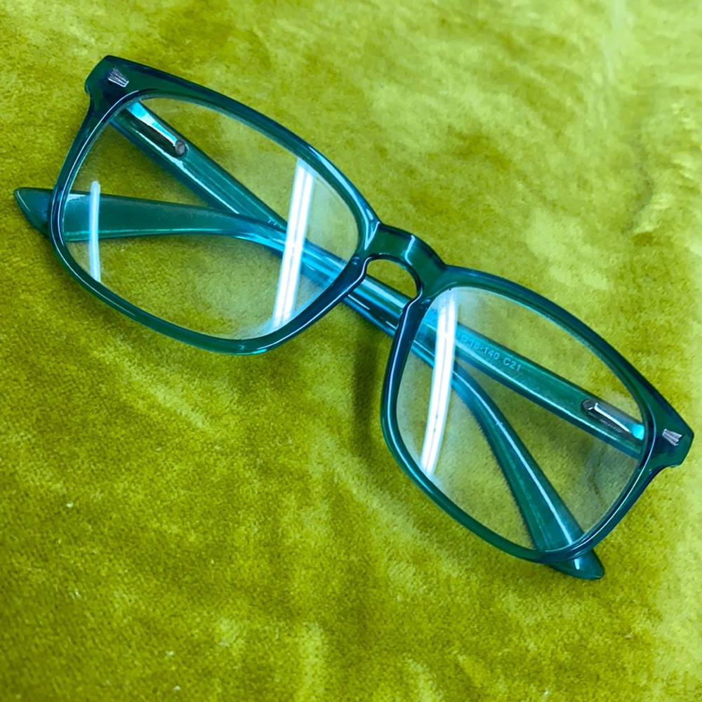 Blue light filter glasses